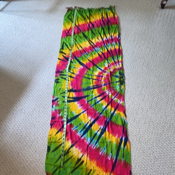 Tie-dye Pashmina Scarf - Picture 6 of 6